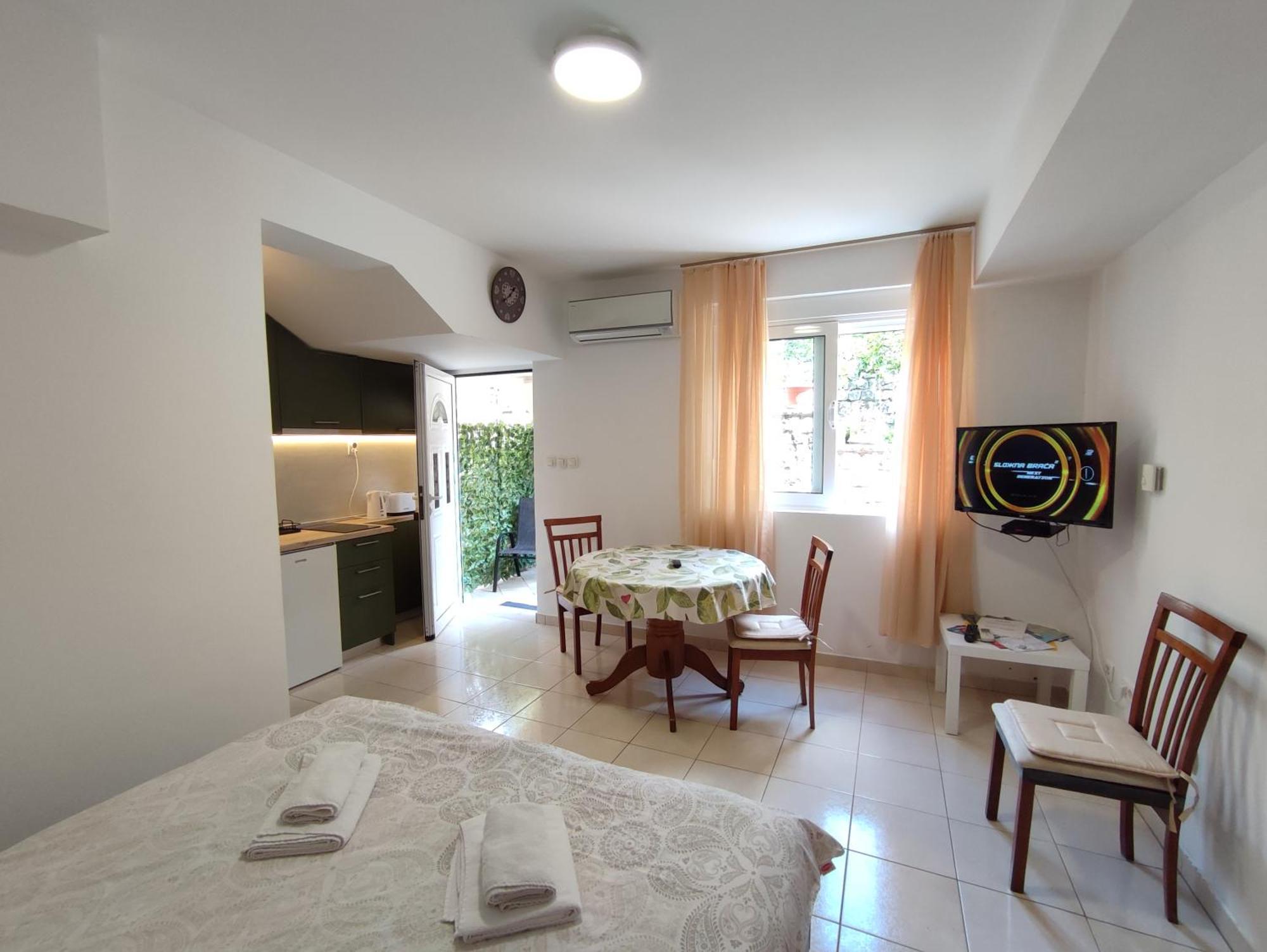 Studio Apartman Radimir Kotor Room photo