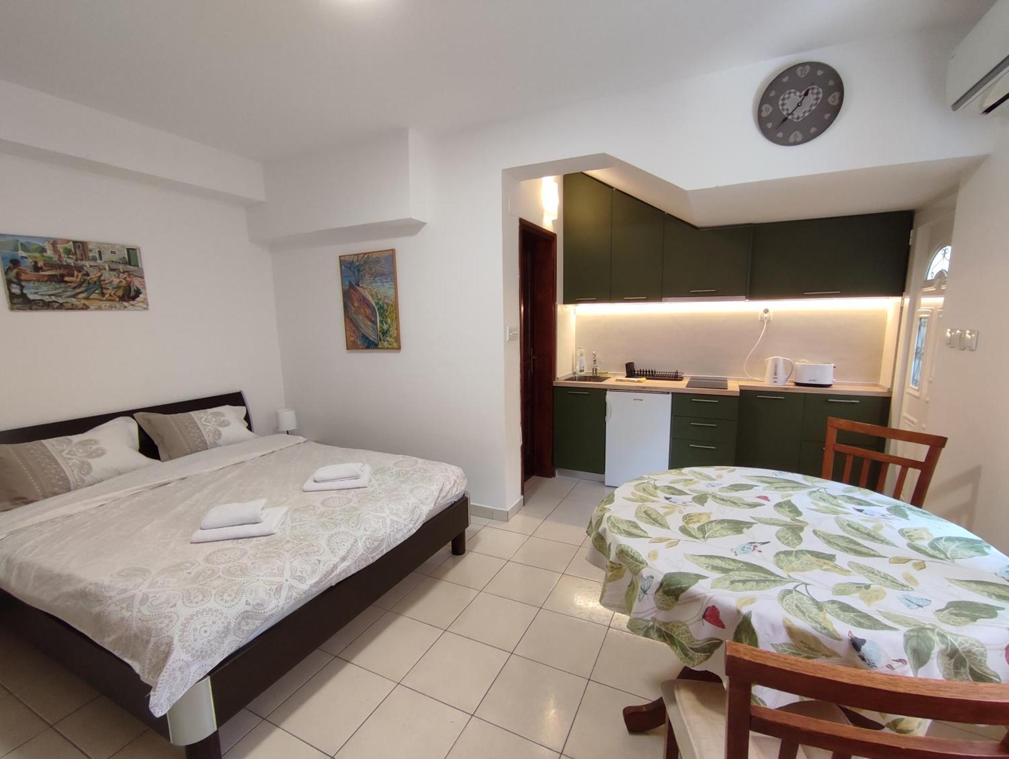 Studio Apartman Radimir Kotor Room photo